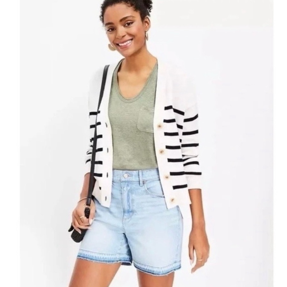 Loft The 90’s high rise short